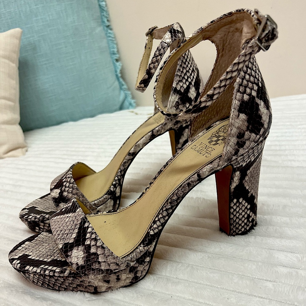 Vince Camuto Heels